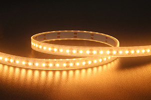 SMD3030 LED الشريط 24 فولت IP65 التلصق الذاتي مضاد للماء الشريط الإضاءة